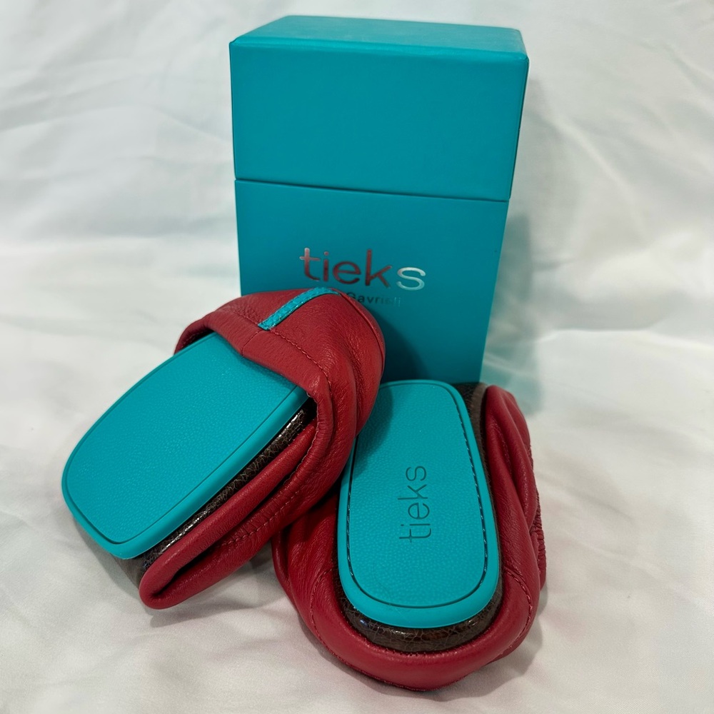 Tieks Cardinal Red Leather Foldable Ballet Flats with Teal Insole